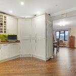 Kitchen2.jpg
