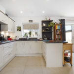 Kitchen1.JPG