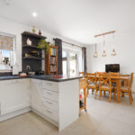 Kitchen2.JPG