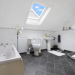 Bathroom1.jpg