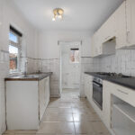 Kitchen1.JPG