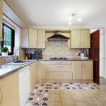 Kitchen4.jpg