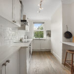 Kitchen1.JPG
