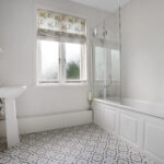 Bathroom1.JPG