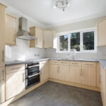 Kitchen2.jpg