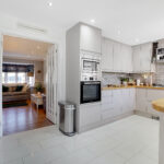 Kitchen3.jpg