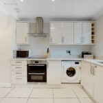 Kitchen3.jpg