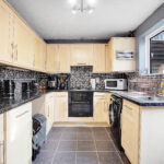 Kitchen1.jpg