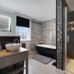 Bathroom1.jpg
