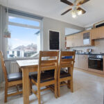 Kitchen1.jpg