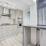 Kitchen2.jpg