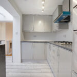 Kitchen3.jpg