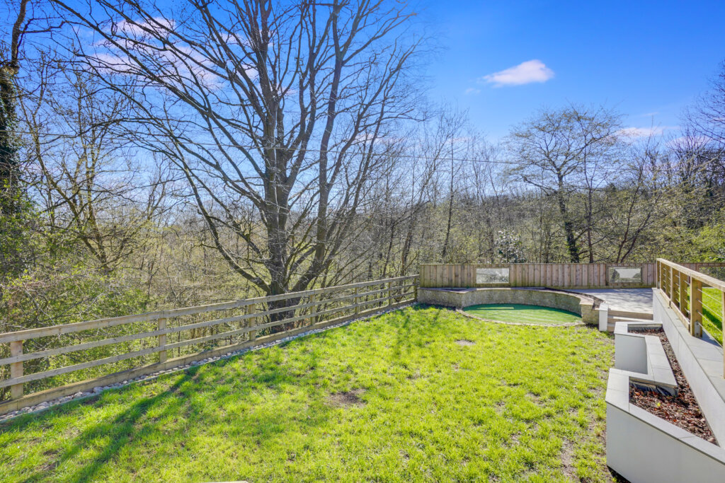 Sheraton Court, Walderslade Woods, Chatham, ME5