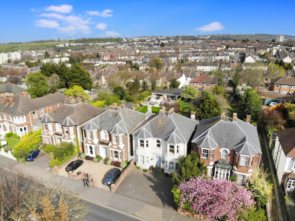 Maidstone Road, Chatham, ME4