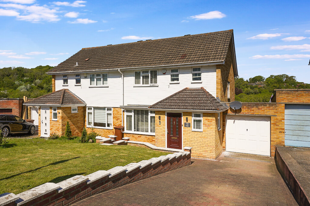 Mossbank, Walderslade, Chatham, ME5