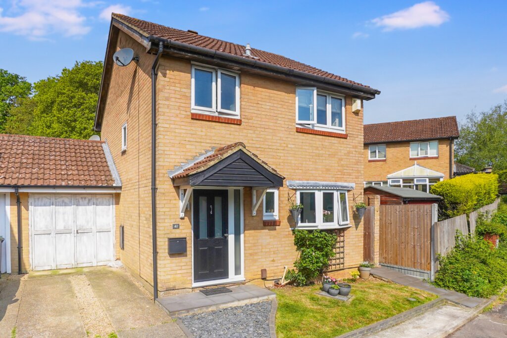 Oaks Dene, Walderslade, ME5